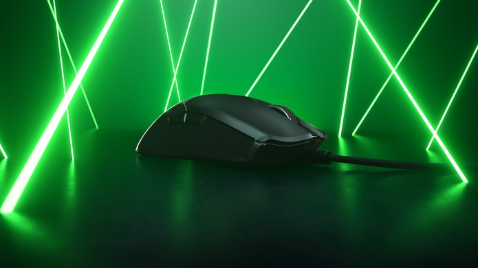 Razer Viper Gaming Mouse Review - Lightweight Gaming Precision