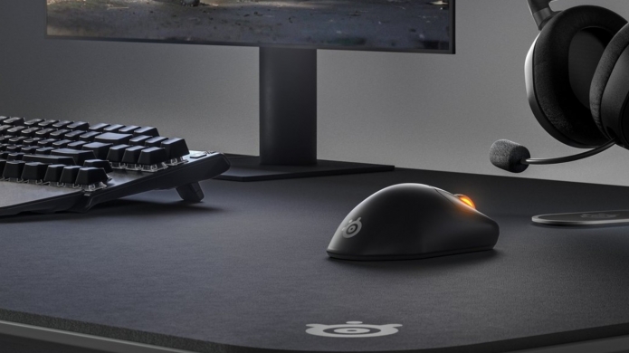 SteelSeries Prime Mini Wireless Gaming Mouse Review - Taking Aim